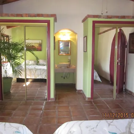 Hacienda Rancho Santini Bed & Breakfast Rosarito Room photo
